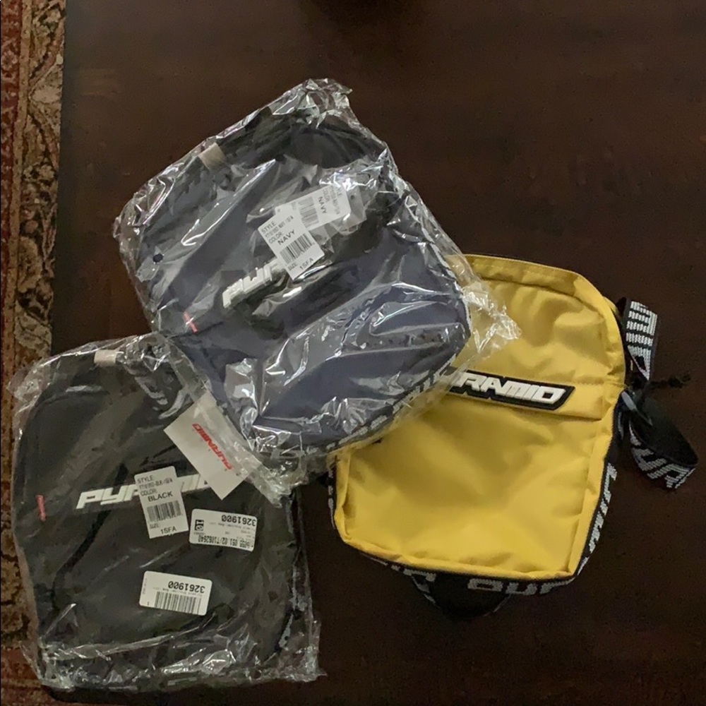 Black Pyramid Shoulder Bags